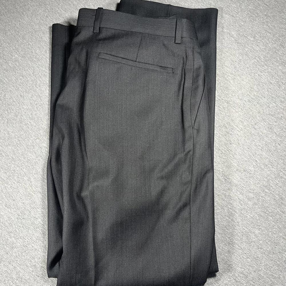 Marc Anthony Men's size 36 x 30 Black Polyester/woo/rayon Blend Dress Pants